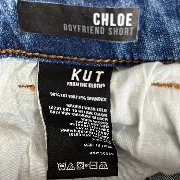 Kut From The Kloth Chloe Boyfriend Rolled Cuff Denim Shorts - Size 4 - Picture 7 of 7